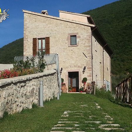 Cerreto di Spoleto Agriturismo Casale La Palombara מראה חיצוני תמונה