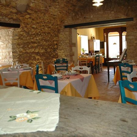 Cerreto di Spoleto Agriturismo Casale La Palombara מראה חיצוני תמונה