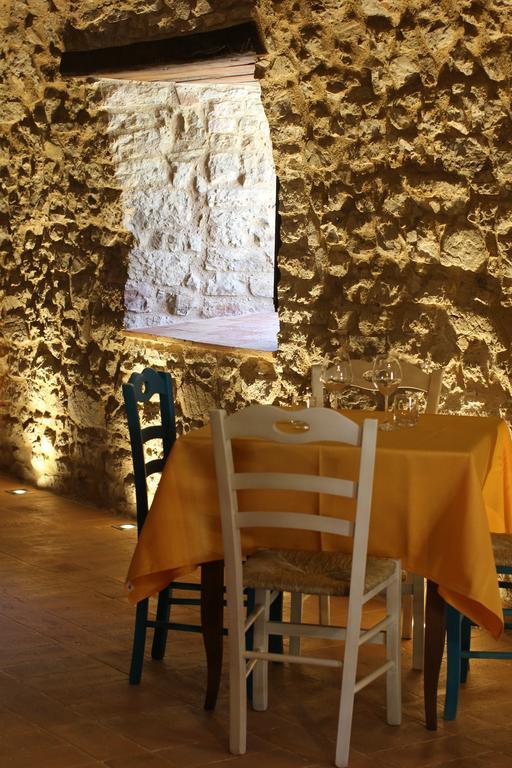 Cerreto di Spoleto Agriturismo Casale La Palombara מראה חיצוני תמונה