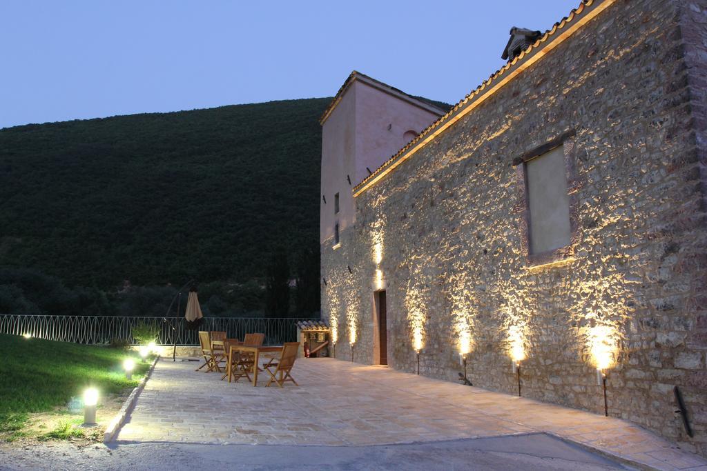 Cerreto di Spoleto Agriturismo Casale La Palombara מראה חיצוני תמונה